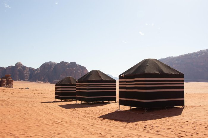 Wadi Rum desert expeditions